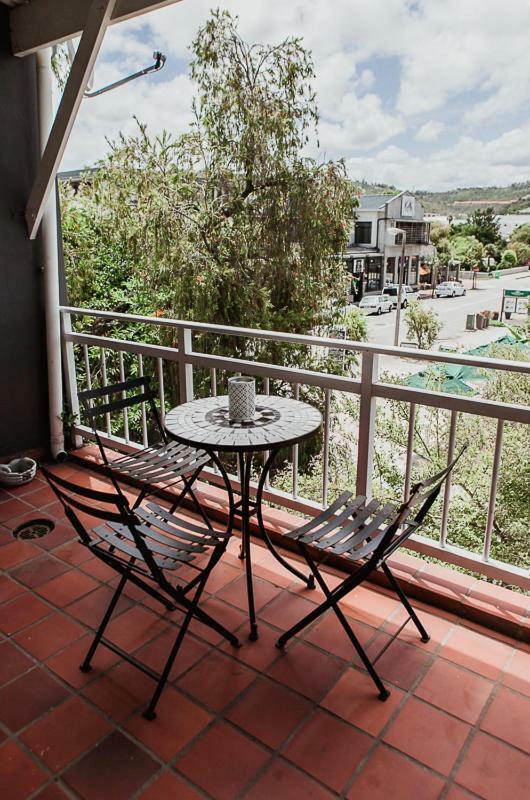 One On Gray Apartment Knysna Kültér fotó